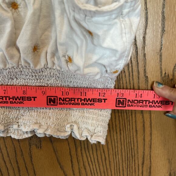 American Eagle White Daisy Crop Tank Top Size XS Summer Beach Ruffle - Picture 4 of 5